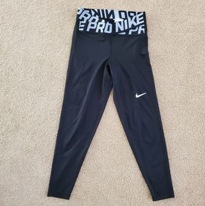 Nike Pro Intertwist XS leggings